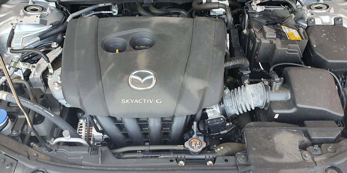 MAZDA NEW 3 2.0 - Imagen 15