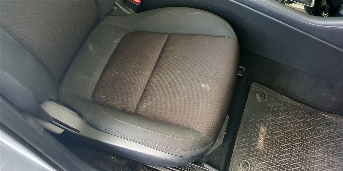MAZDA NEW 3 2.0 - Imagen 28