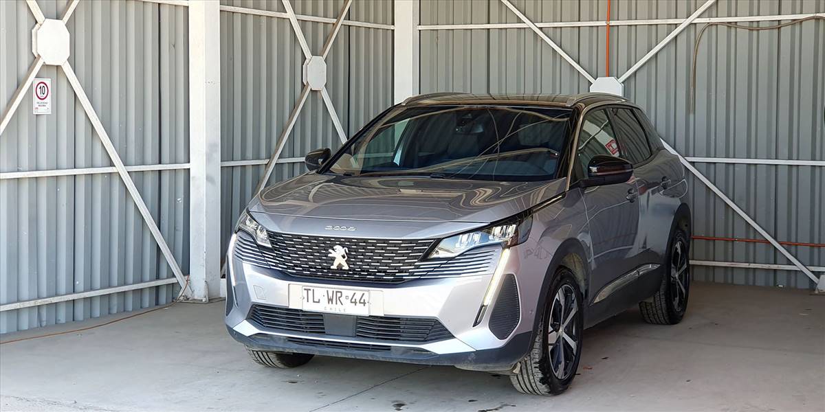 PEUGEOT 3008 BLUE HDI 130 EAT8 1.5 AUT - Imagen 1