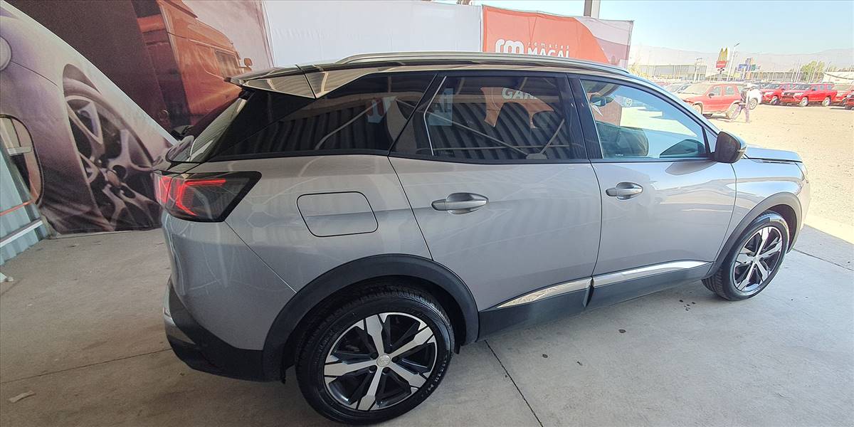 PEUGEOT 3008 BLUE HDI 130 EAT8 1.5 AUT - Imagen 14