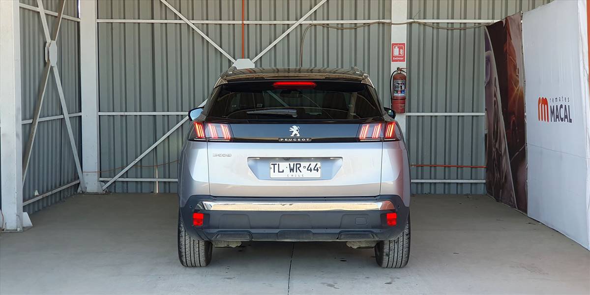 PEUGEOT 3008 BLUE HDI 130 EAT8 1.5 AUT - Imagen 15