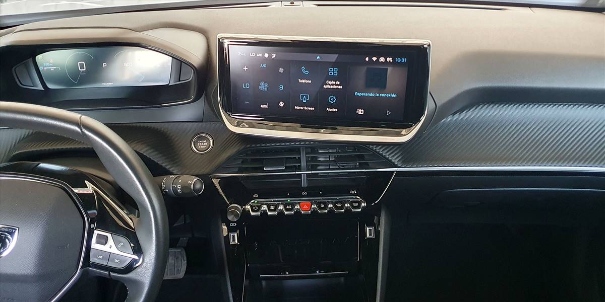 PEUGEOT 2008 BLUE HDI 130 EAT8 1.5 AUT - Imagen 23