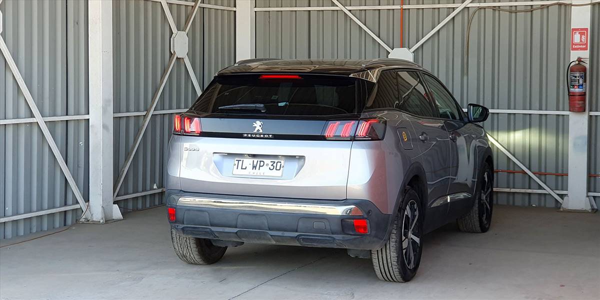 PEUGEOT 3008 BLUE HDI 130 EAT8 1.5 AUT - Imagen 3