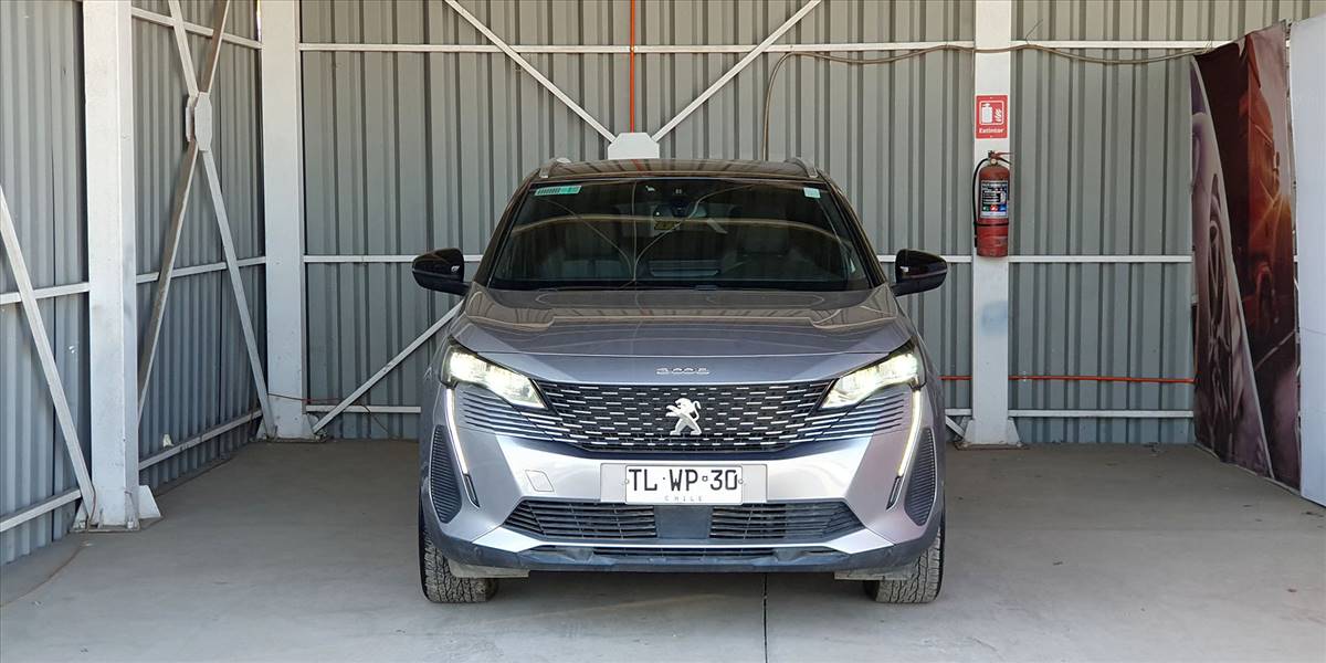 PEUGEOT 3008 BLUE HDI 130 EAT8 1.5 AUT - Imagen 9