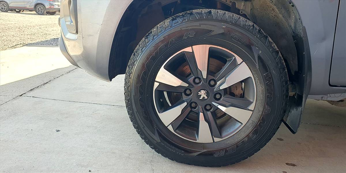 PEUGEOT LANDTREK 4X4 1.9 - Imagen 19