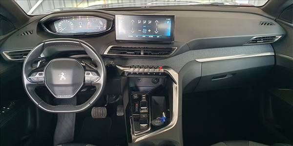PEUGEOT 3008 BLUE HDI 130 EAT8 1.5 AUT - Imagen 6