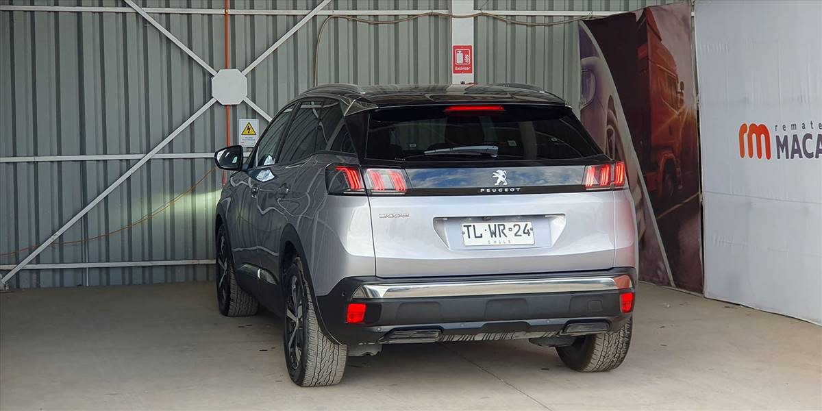 PEUGEOT 3008 BLUE HDI 130 EAT8 1.5 AUT - Imagen 8