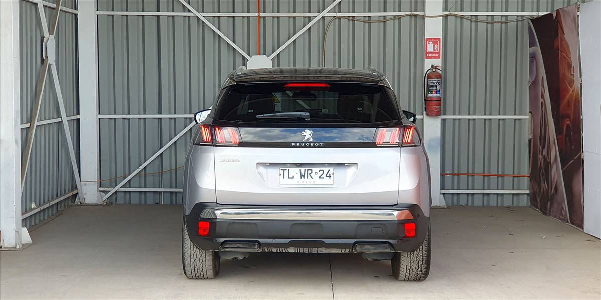 PEUGEOT 3008 BLUE HDI 130 EAT8 1.5 AUT - Imagen 12