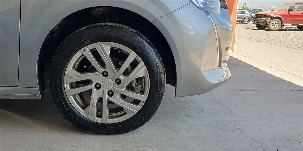PEUGEOT 208 PURETECH 75 MT 1.2 - Imagen 20