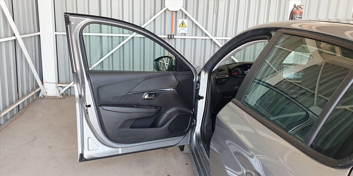 PEUGEOT 208 PURETECH 75 MT 1.2 - Imagen 31