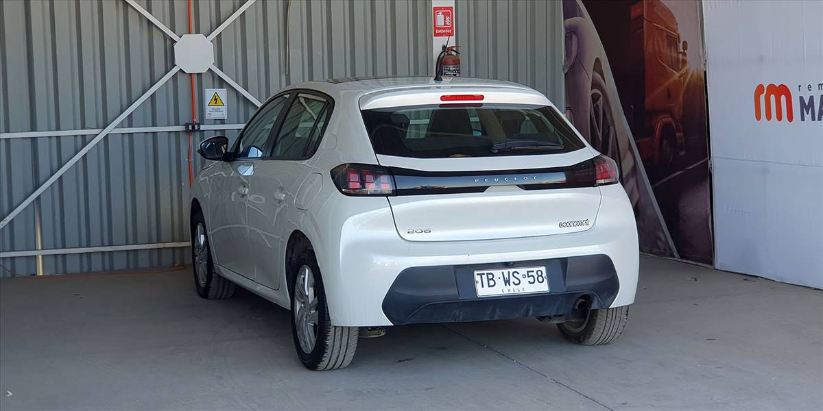 PEUGEOT 208 PURETECH 75 MT 1.2 - Imagen 8