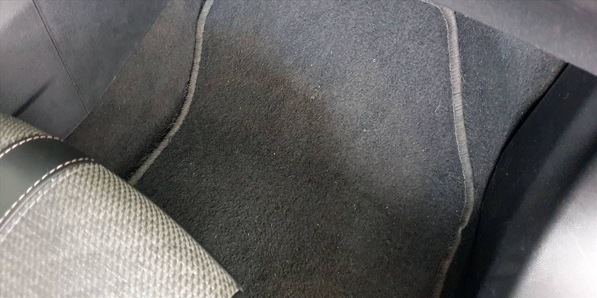 PEUGEOT 2008 BLUE HDI 130 EAT8 1.5 AUT - Imagen 30