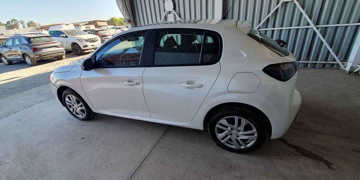 PEUGEOT 208 PURETECH 75 MT 1.2 - Imagen 10