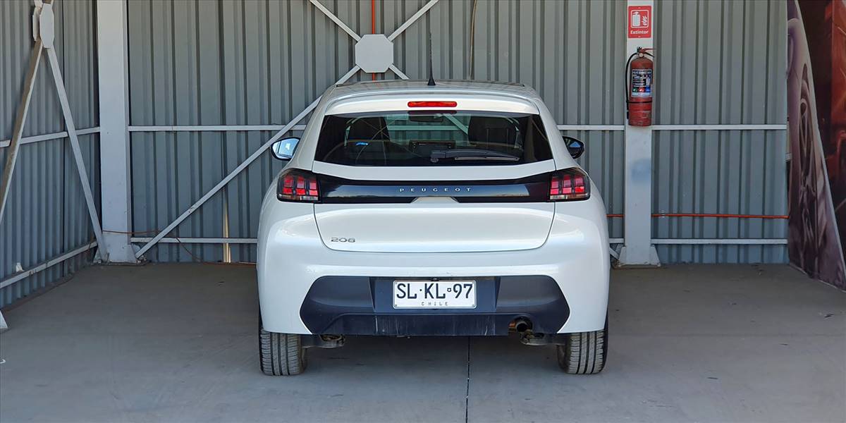 PEUGEOT 208 PURETECH 75 MT 1.2 - Imagen 12