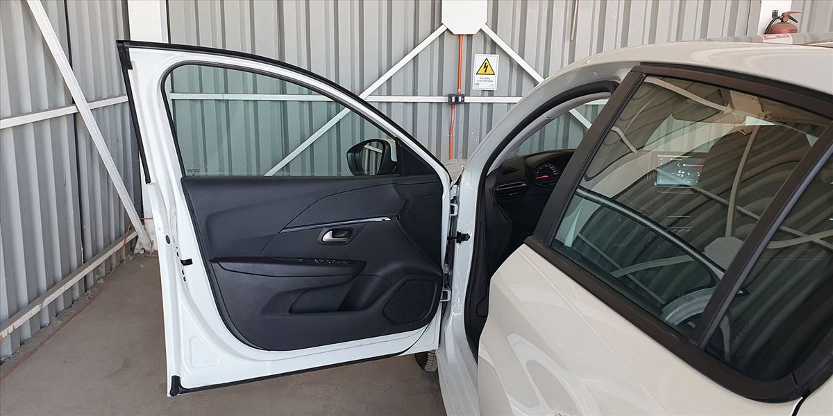PEUGEOT 208 PURETECH 75 MT 1.2 - Imagen 28