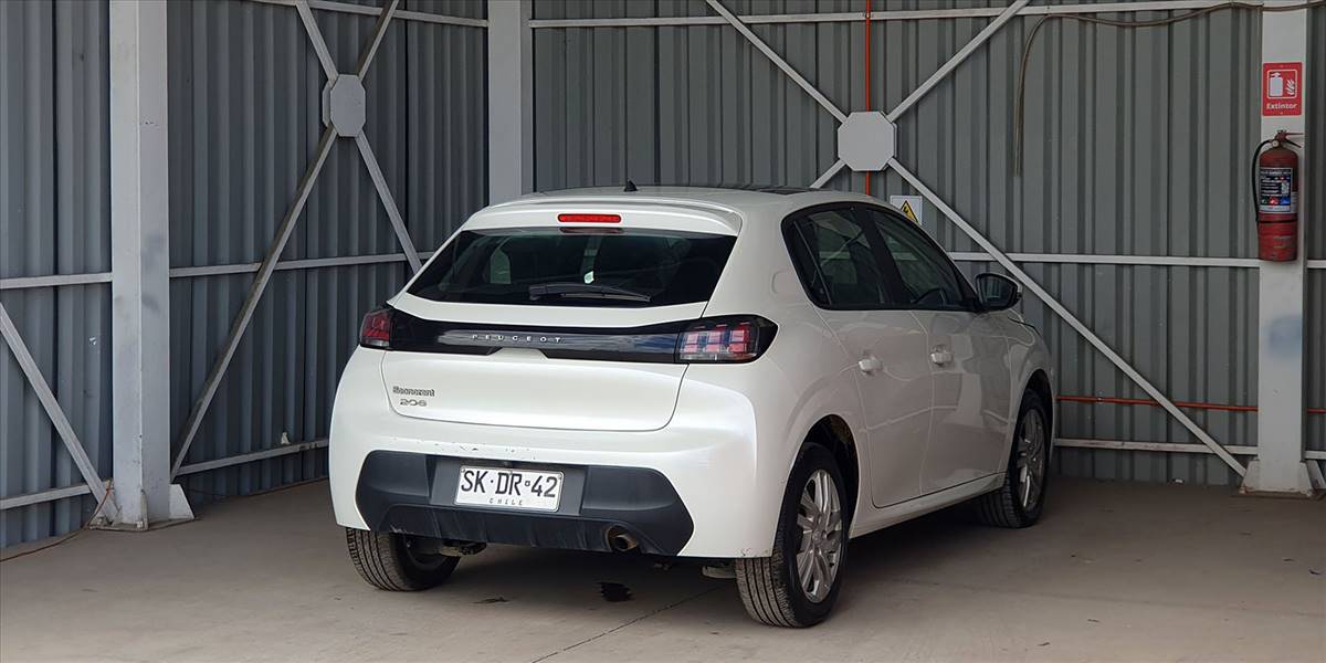 PEUGEOT 208 PURETECH 75 MT 1.2 - Imagen 3