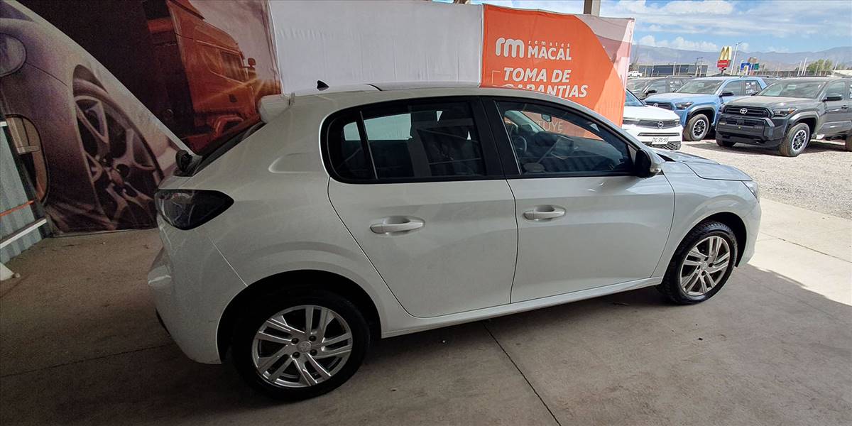 PEUGEOT 208 PURETECH 75 MT 1.2 - Imagen 11