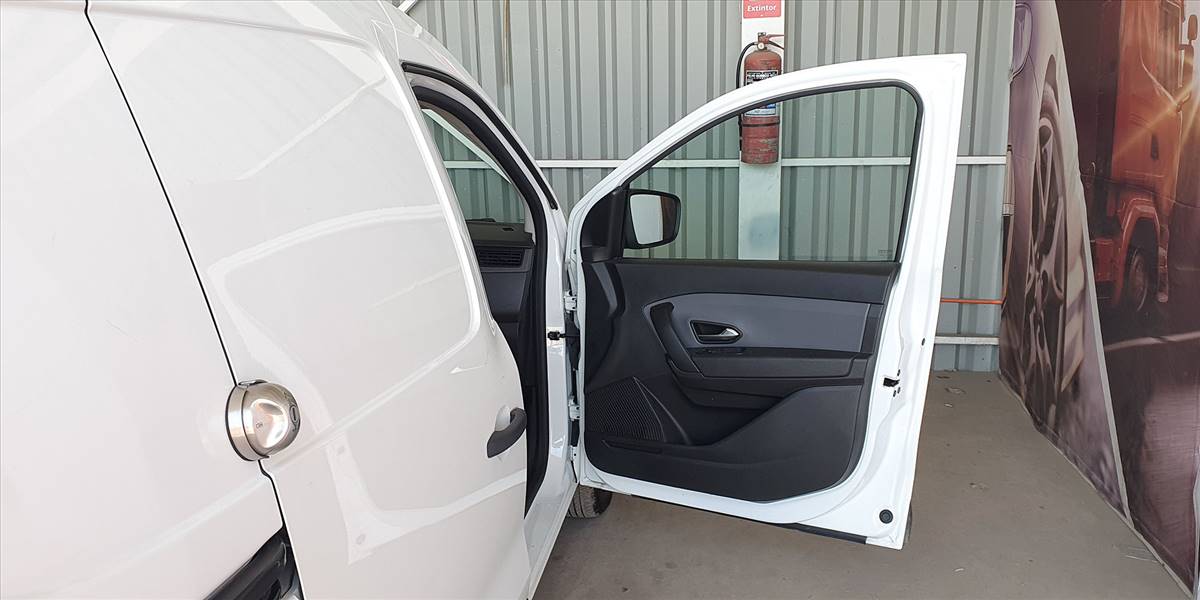 RENAULT EXPRESS 1.5 - Imagen 25