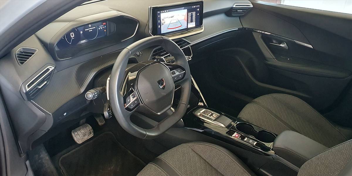 PEUGEOT 2008 BLUE HDI 130 EAT8 1.5 AUT - Imagen 21