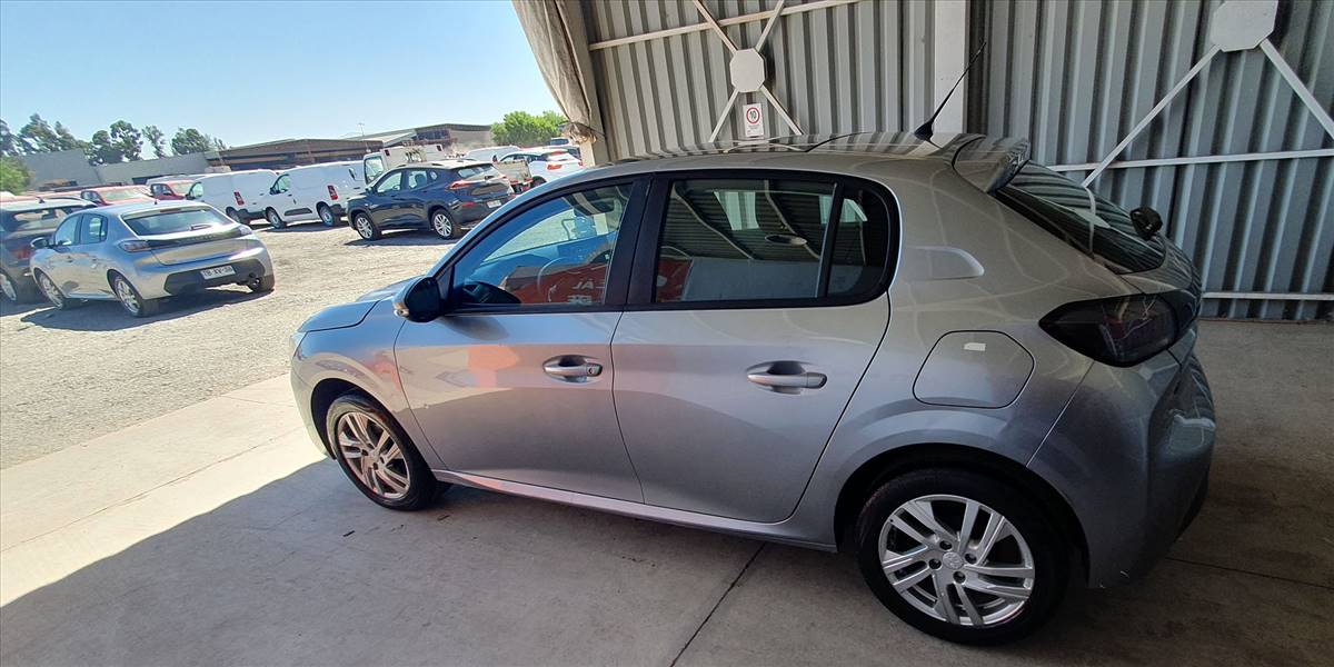 PEUGEOT 208 PURETECH 75 MT 1.2 - Imagen 10