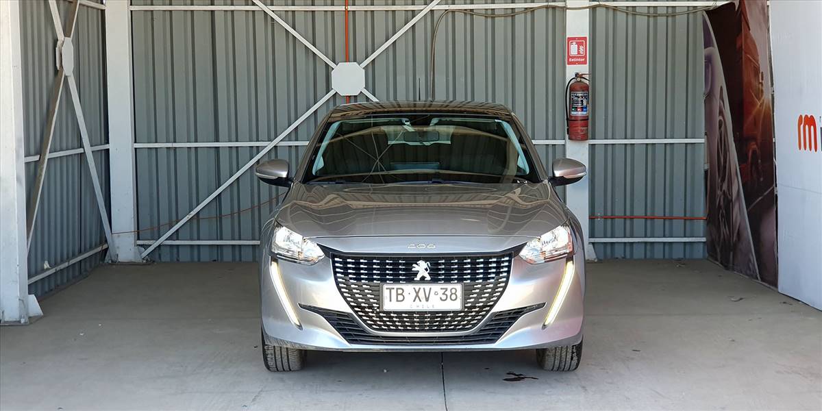 PEUGEOT 208 STYLE PURETECH 75 1.2 - Imagen 12
