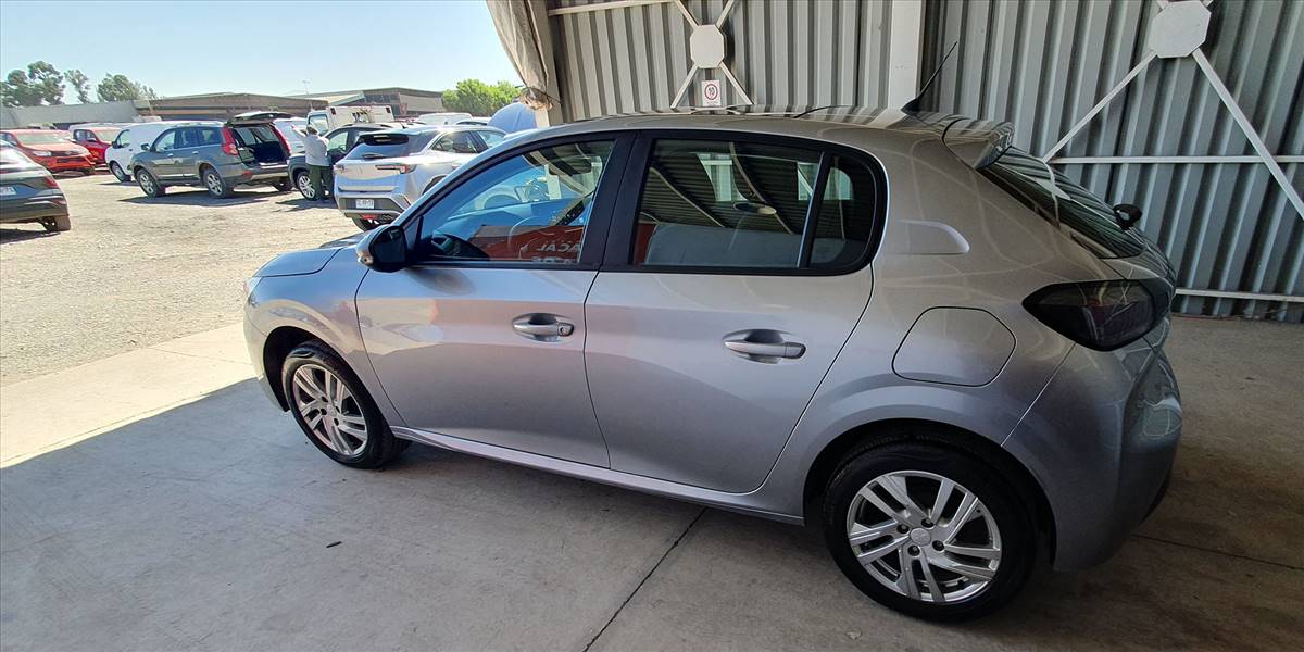 PEUGEOT 208 STYLE PURETECH 75 1.2 - Imagen 13