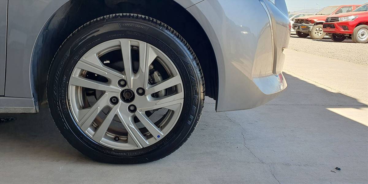 PEUGEOT 208 STYLE PURETECH 75 1.2 - Imagen 20