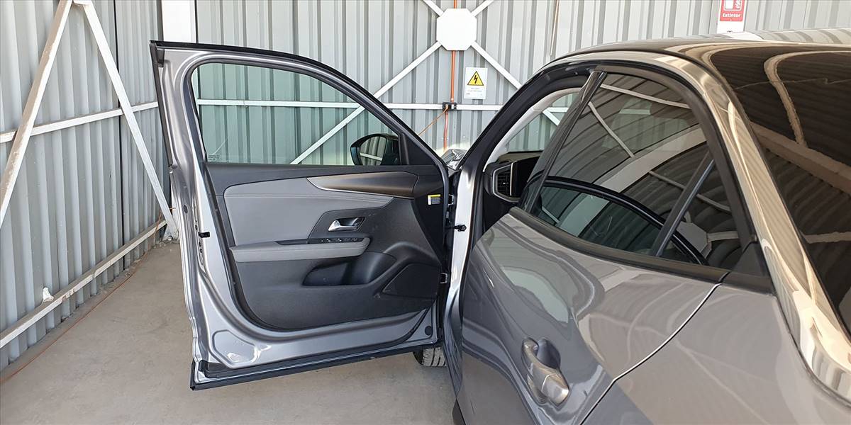OPEL MOKKA 1.2T AUT - Imagen 27