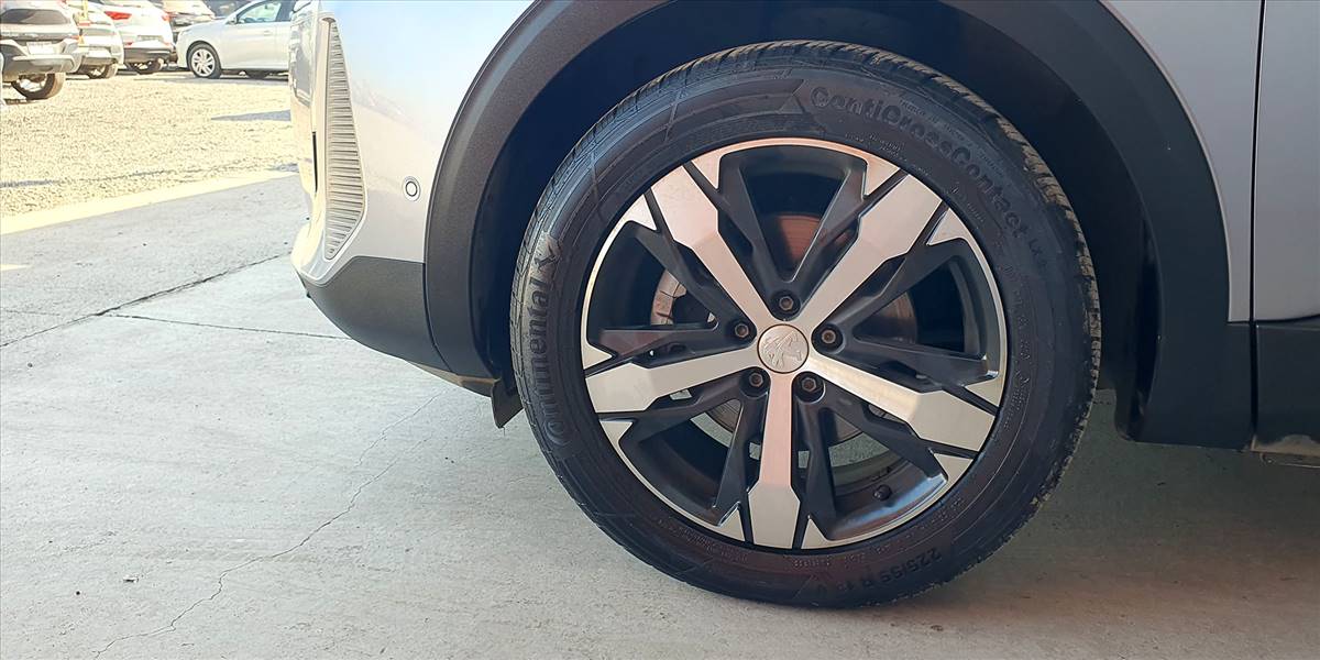 PEUGEOT 3008 BLUE HDI 130 EAT8 1.5 AUT - Imagen 18