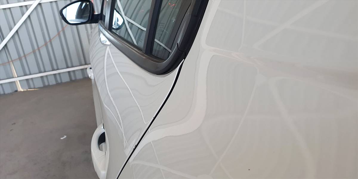 PEUGEOT 208 STYLE PURETECH 75 1.2 - Imagen 47