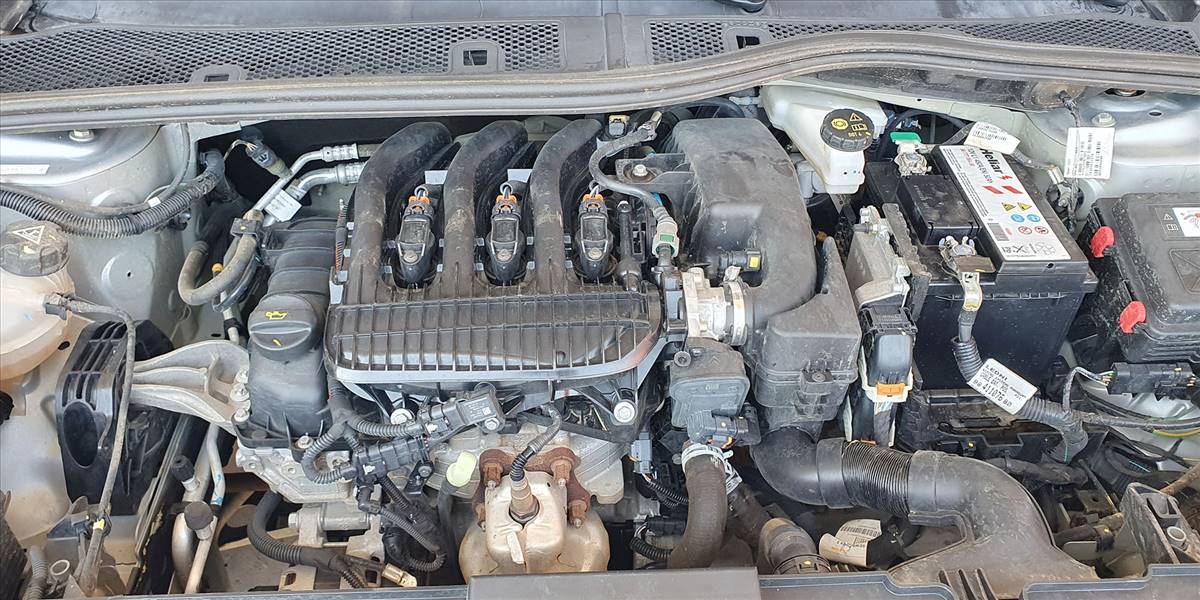PEUGEOT 208 PURETECH 75 MT 1.2 - Imagen 16