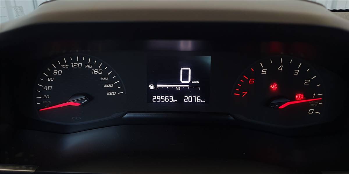 PEUGEOT 208 PURETECH 75 MT 1.2 - Imagen 24