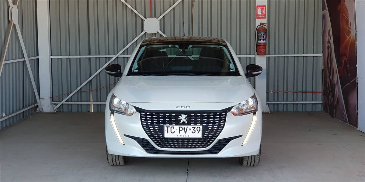 PEUGEOT 208 STYLE PURETECH 75 1.2 - Imagen 12