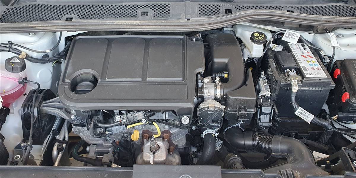 PEUGEOT 208 STYLE PURETECH 75 1.2 - Imagen 19