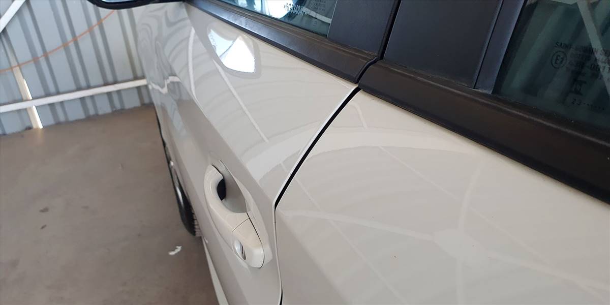 PEUGEOT 208 STYLE PURETECH 75 1.2 - Imagen 38
