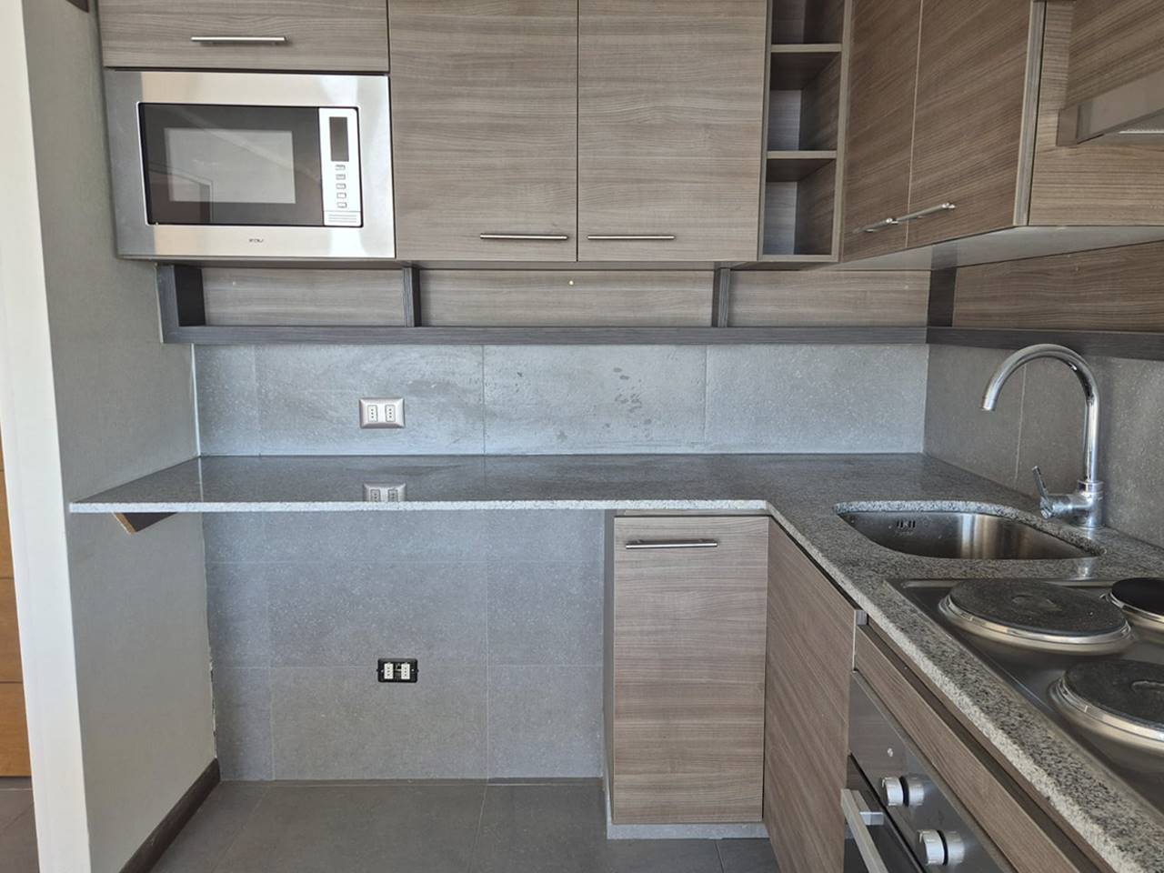 Sendero Norte 55, Depto. 142, Edif. B - Imagen 4