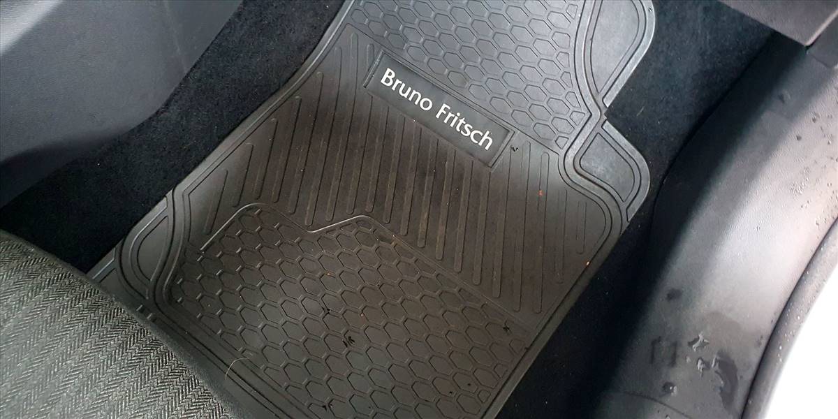 PEUGEOT 208 PURETECH 75 MT 1.2 - Imagen 31