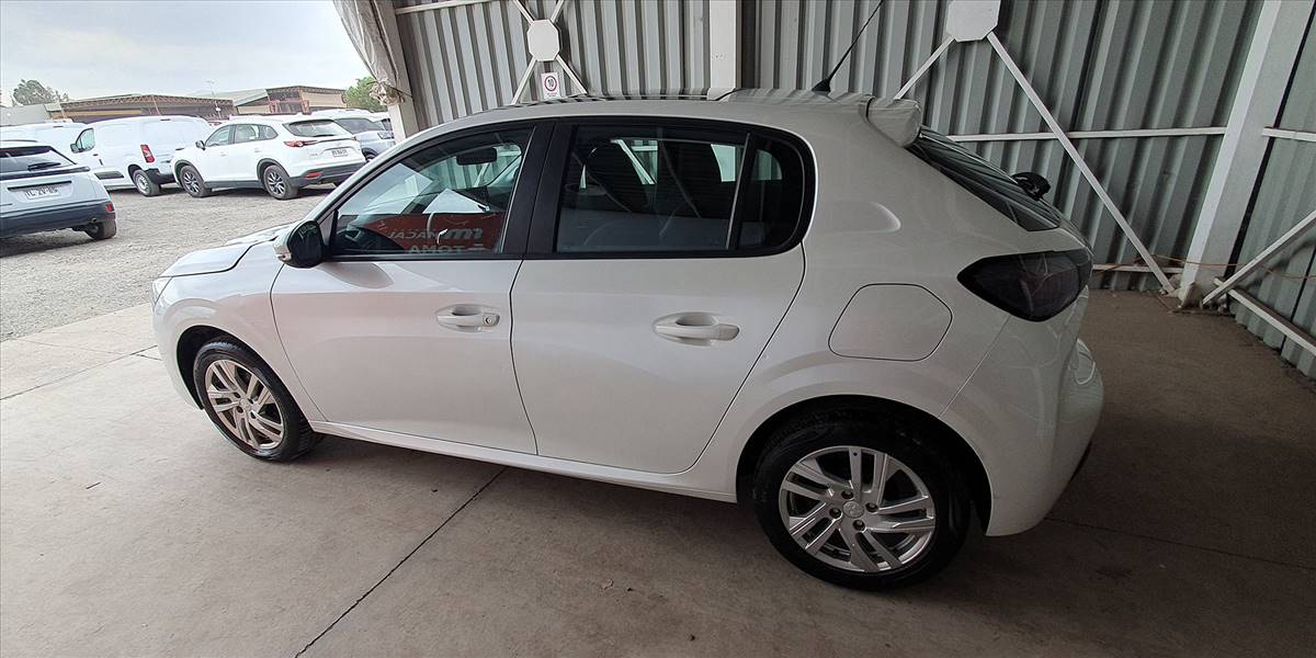 PEUGEOT 208 PURETECH 75 MT 1.2 - Imagen 10