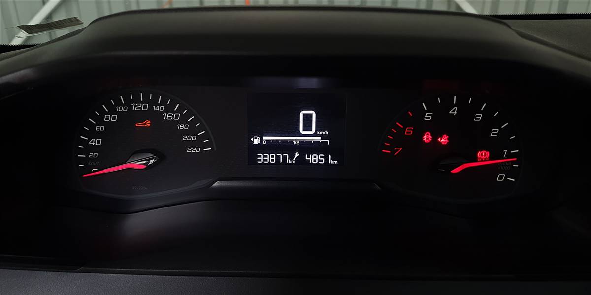 PEUGEOT 208 PURETECH 75 MT 1.2 - Imagen 24