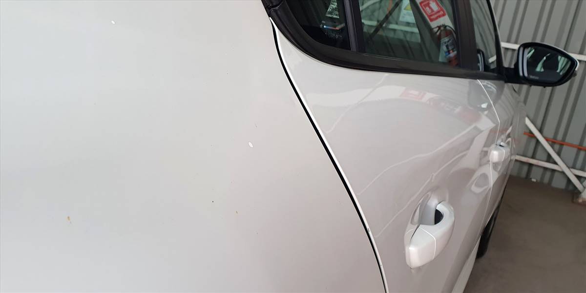 PEUGEOT 208 PURETECH 75 MT 1.2 - Imagen 45