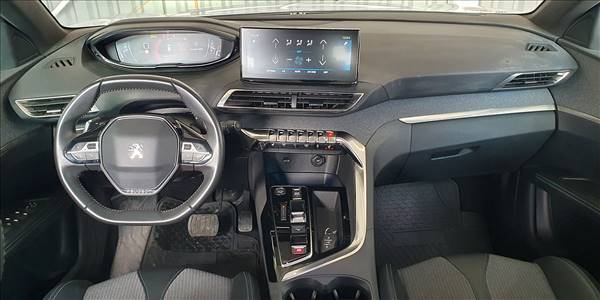 PEUGEOT 3008 BLUE HDI 130 EAT8 1.5 AUT - Imagen 8