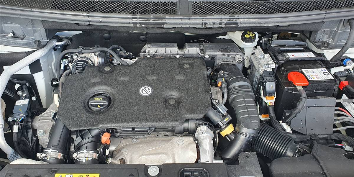 PEUGEOT 3008 BLUE HDI 130 EAT8 1.5 AUT - Imagen 16