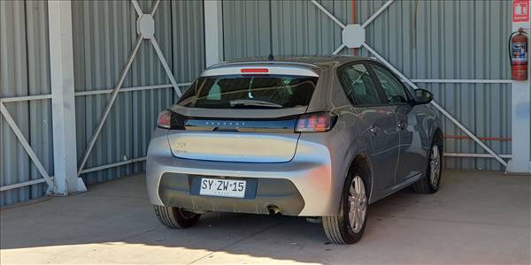 PEUGEOT 208 PURETECH 75 MT 1.2 - Imagen 4