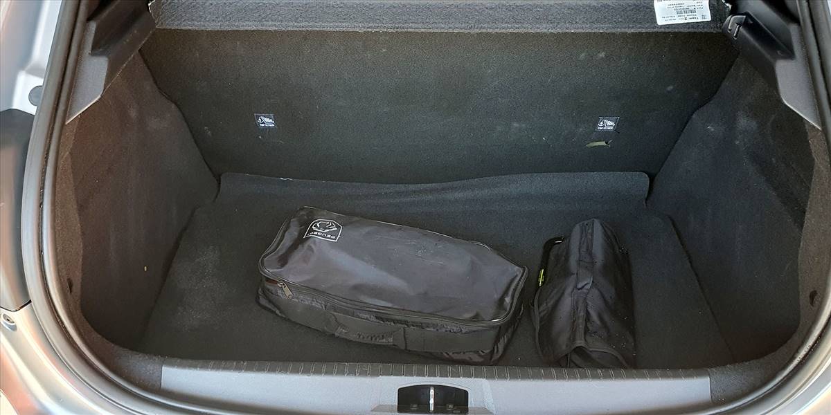 PEUGEOT 208 PURETECH 75 MT 1.2 - Imagen 14