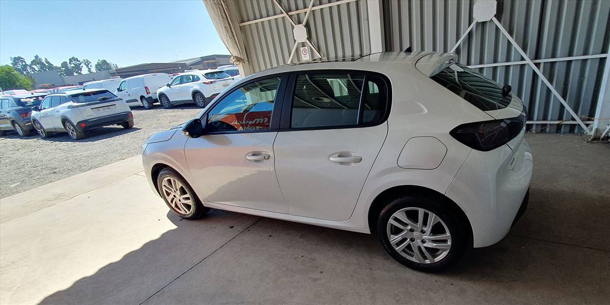 PEUGEOT 208 STYLE PURETECH 75 1.2 - Imagen 10