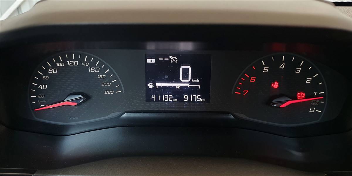 PEUGEOT 208 STYLE PURETECH 75 1.2 - Imagen 23