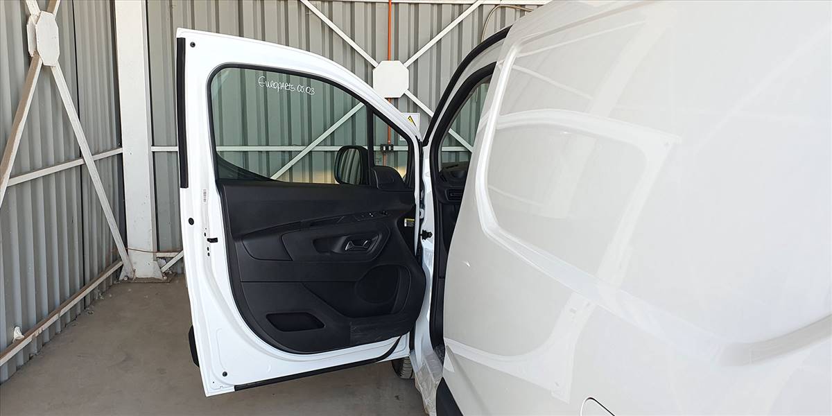 CITROËN HDI M DIESEL 100 FURGON EURO 6 BVM MT - Imagen 22