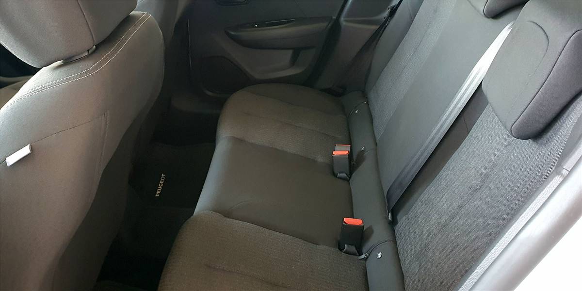 PEUGEOT 208 STYLE PURETECH 75 1.2 - Imagen 27