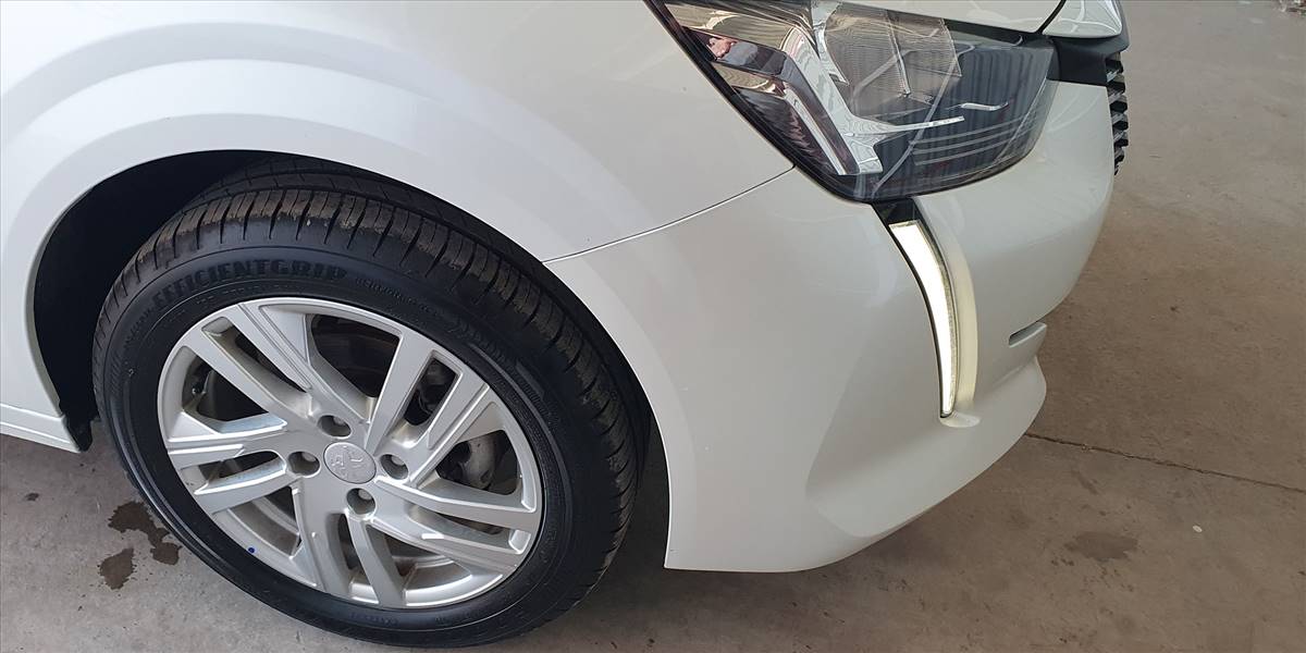 PEUGEOT 208 STYLE PURETECH 75 1.2 - Imagen 38