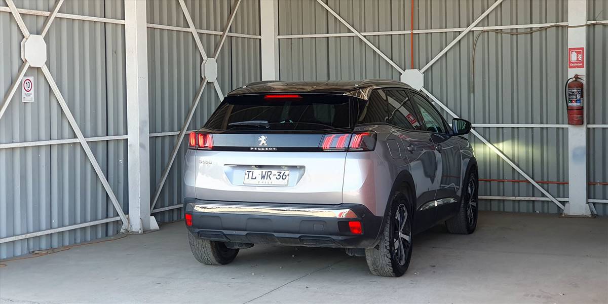 PEUGEOT 3008 BLUE HDI 130 EAT8 1.5 AUT - Imagen 3